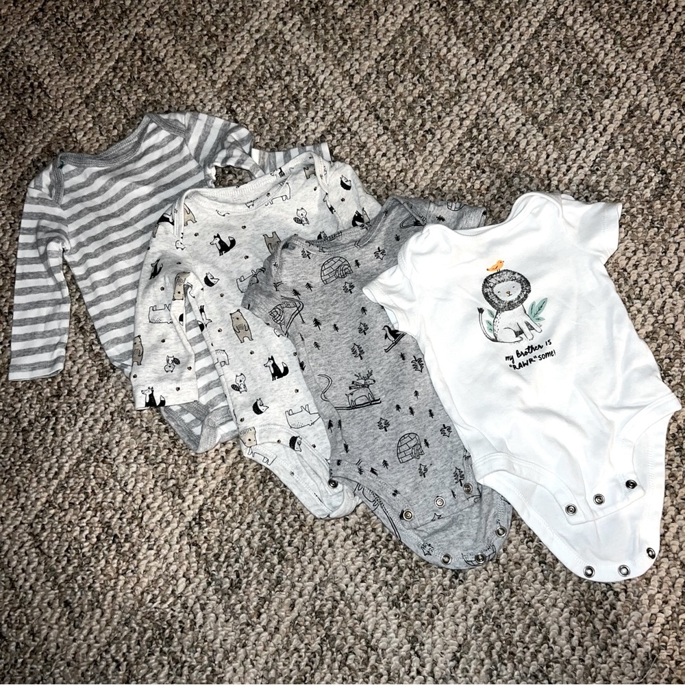 BUNDLE of Onesies
